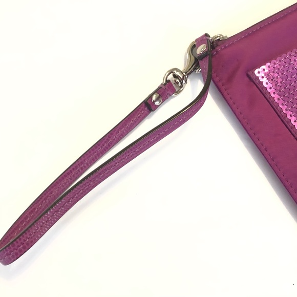 Coach sequins pouch - Picture 5 of 5